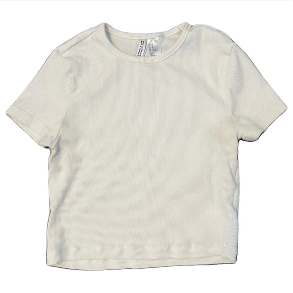 h&m white ripped crop top